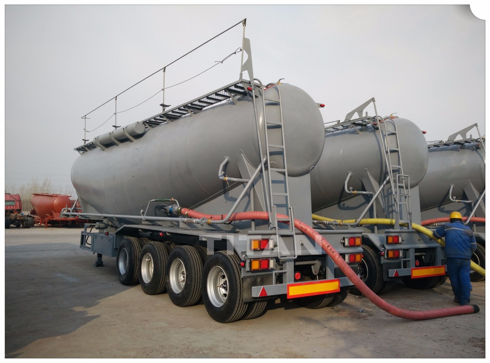 4 axle 58 cbm silo trailers