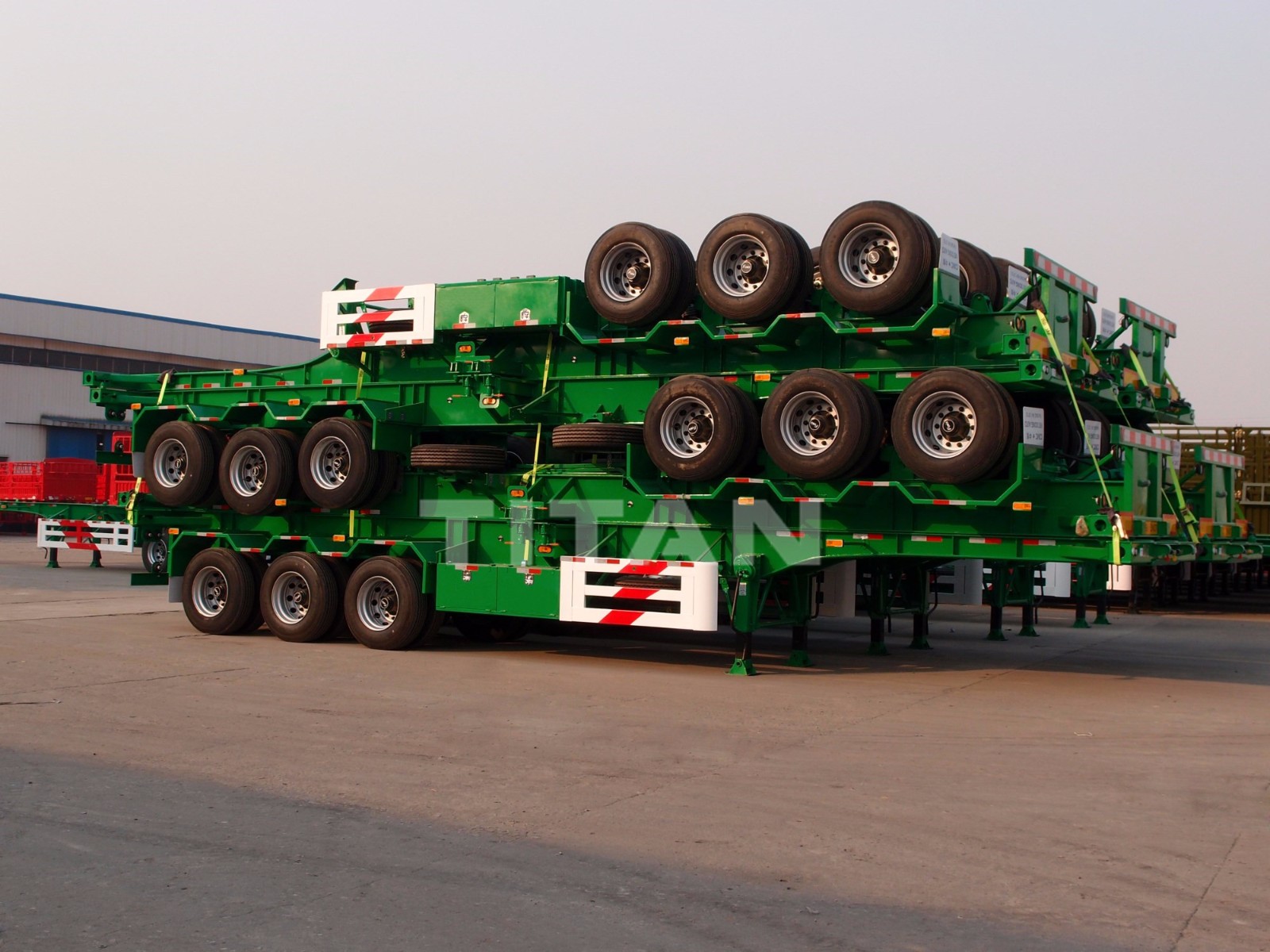 3 axle 40 foot skeletal trailer