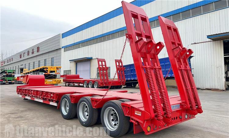 Tri Axle 80 Ton Low Bed Trailer for Sale In Suriname